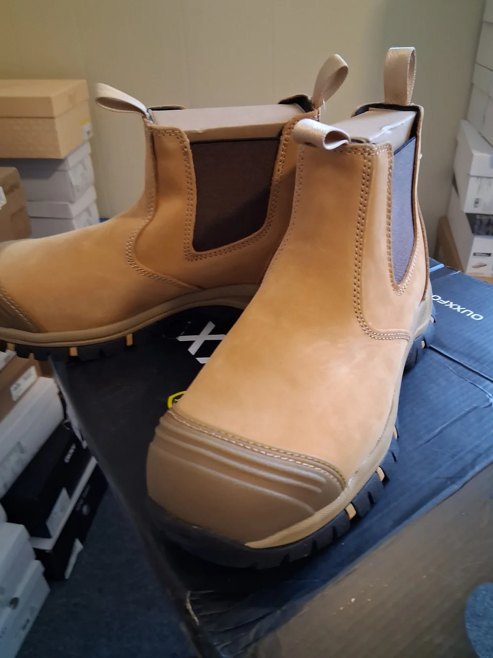 & Other Stories classic chukka